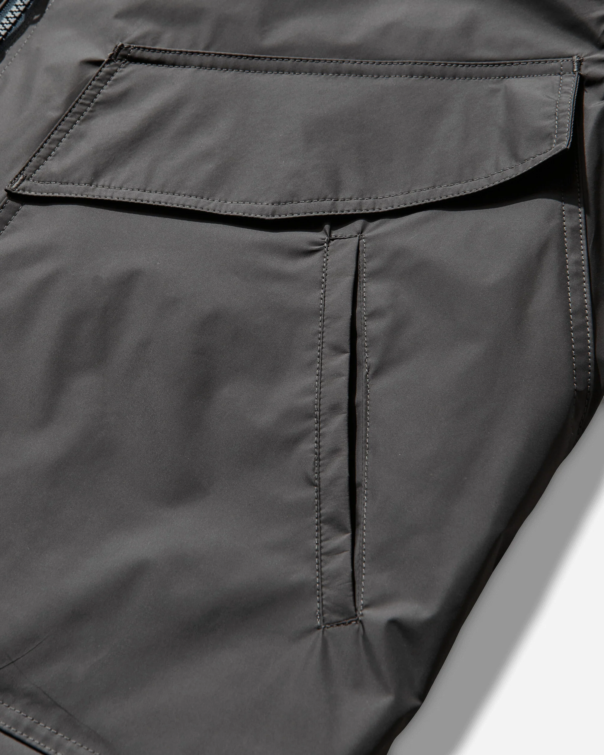 Men's Tecno App Reversible Jacket Asphalt Grey - Image 5