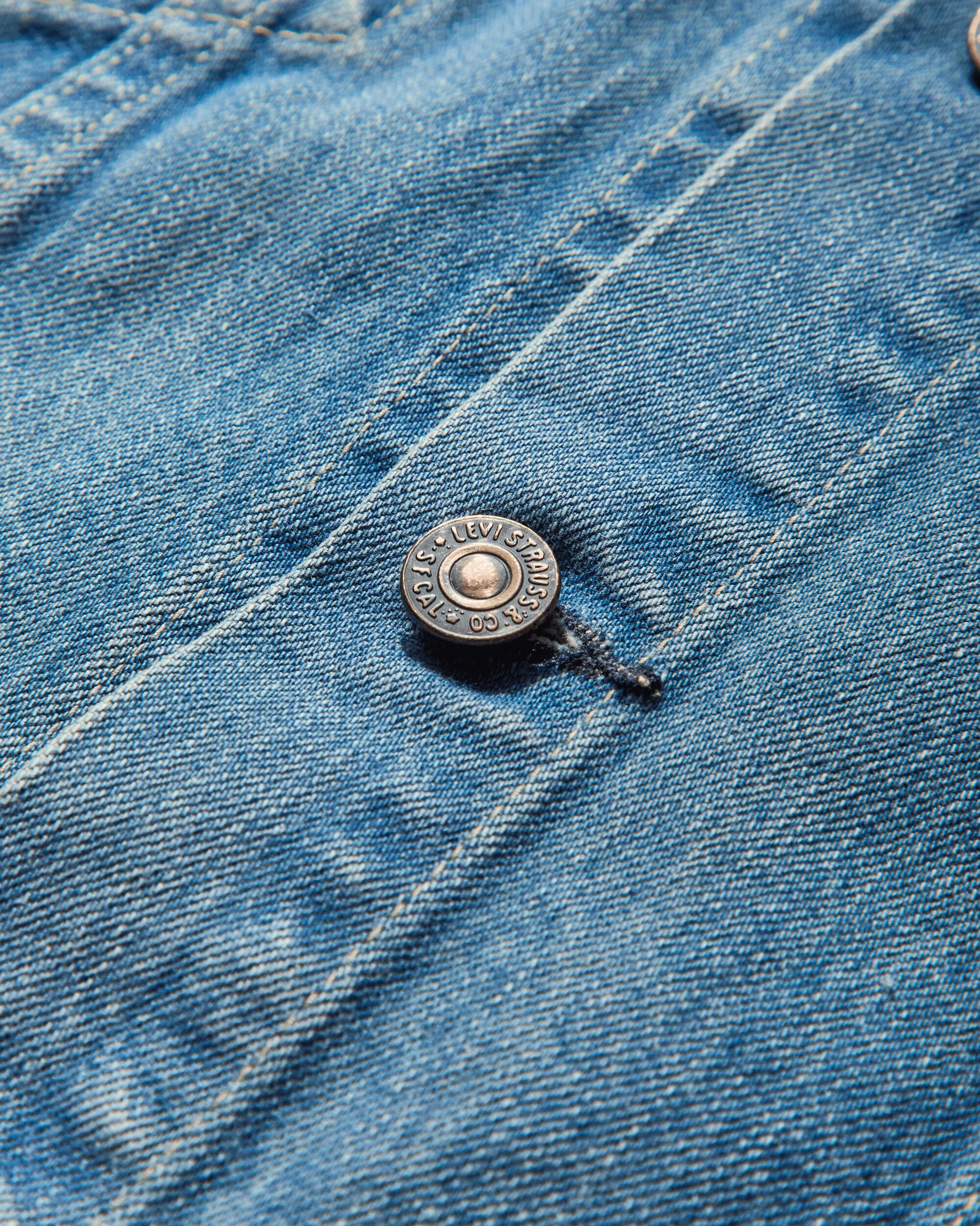 Men's 1961 Type III 557 Jacket Medium Indigo - Image 4