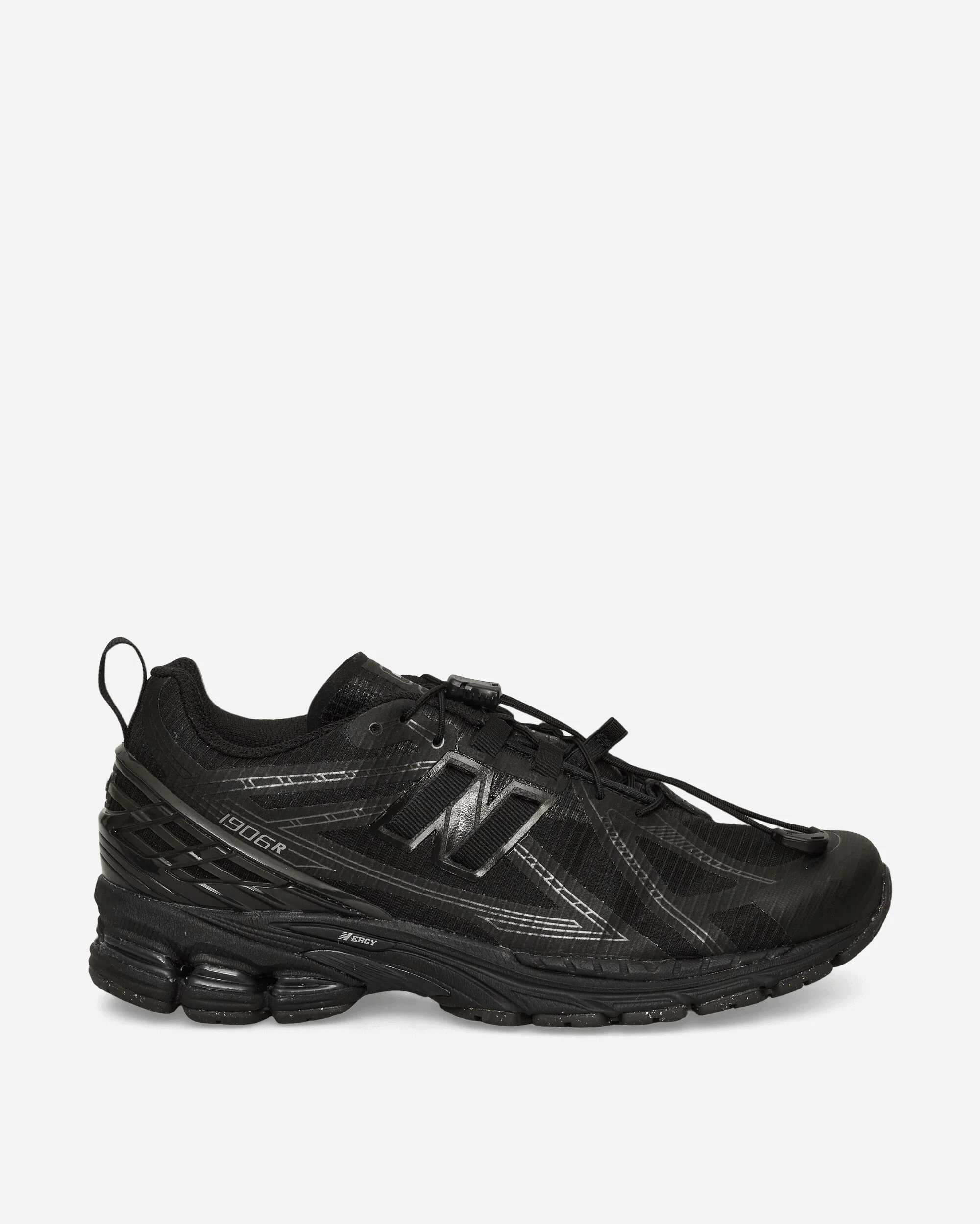 1906R Sneakers Black