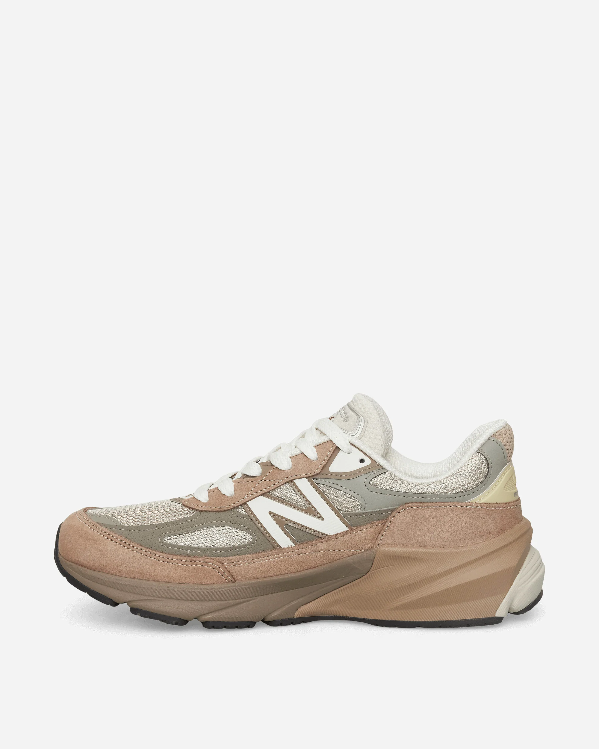 Made in USA 990v6 Sneakers Driftwood / Timberwolf / Mushroom - Image 3