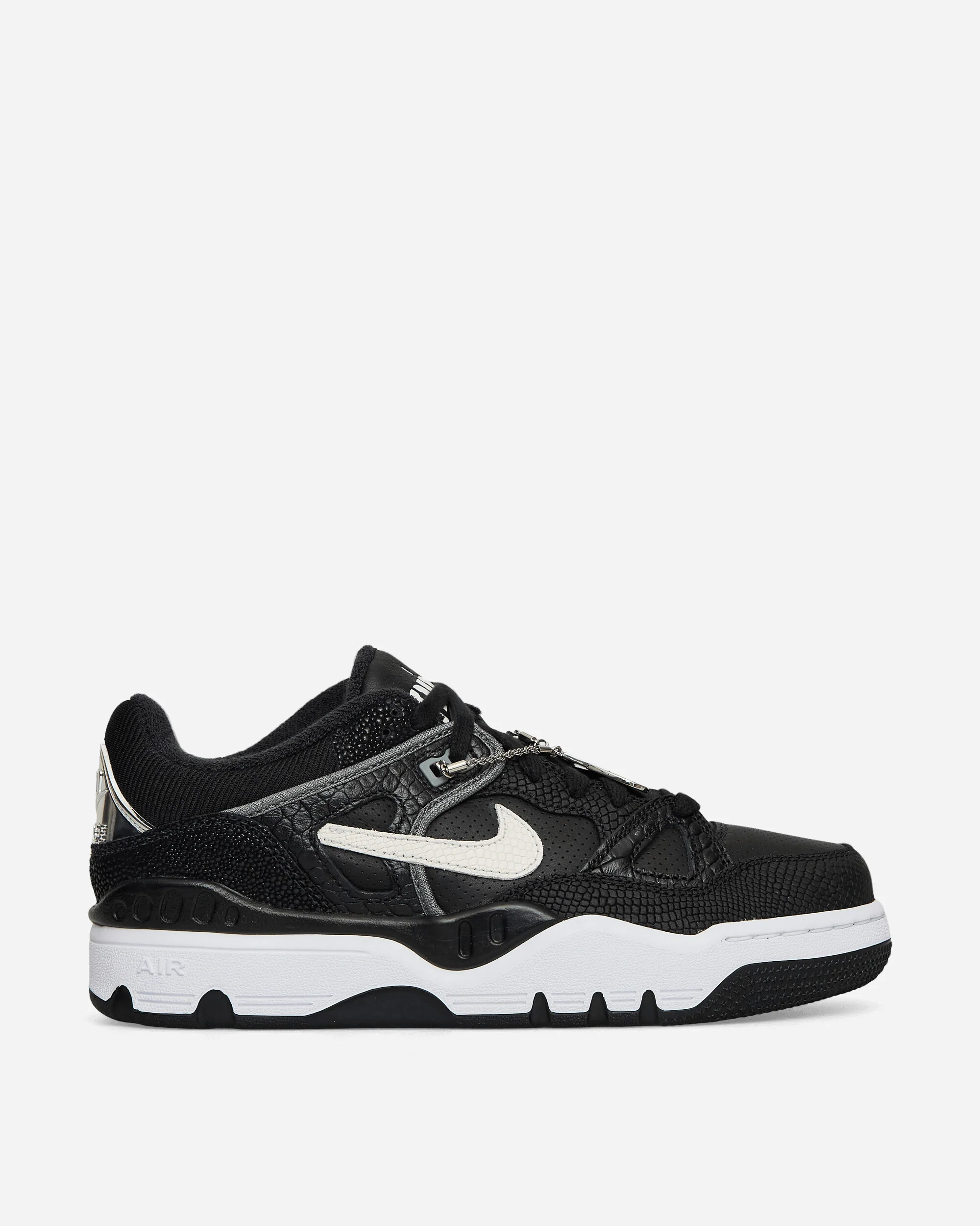 NIGO Air Force 3 Low Sneakers Black / White
