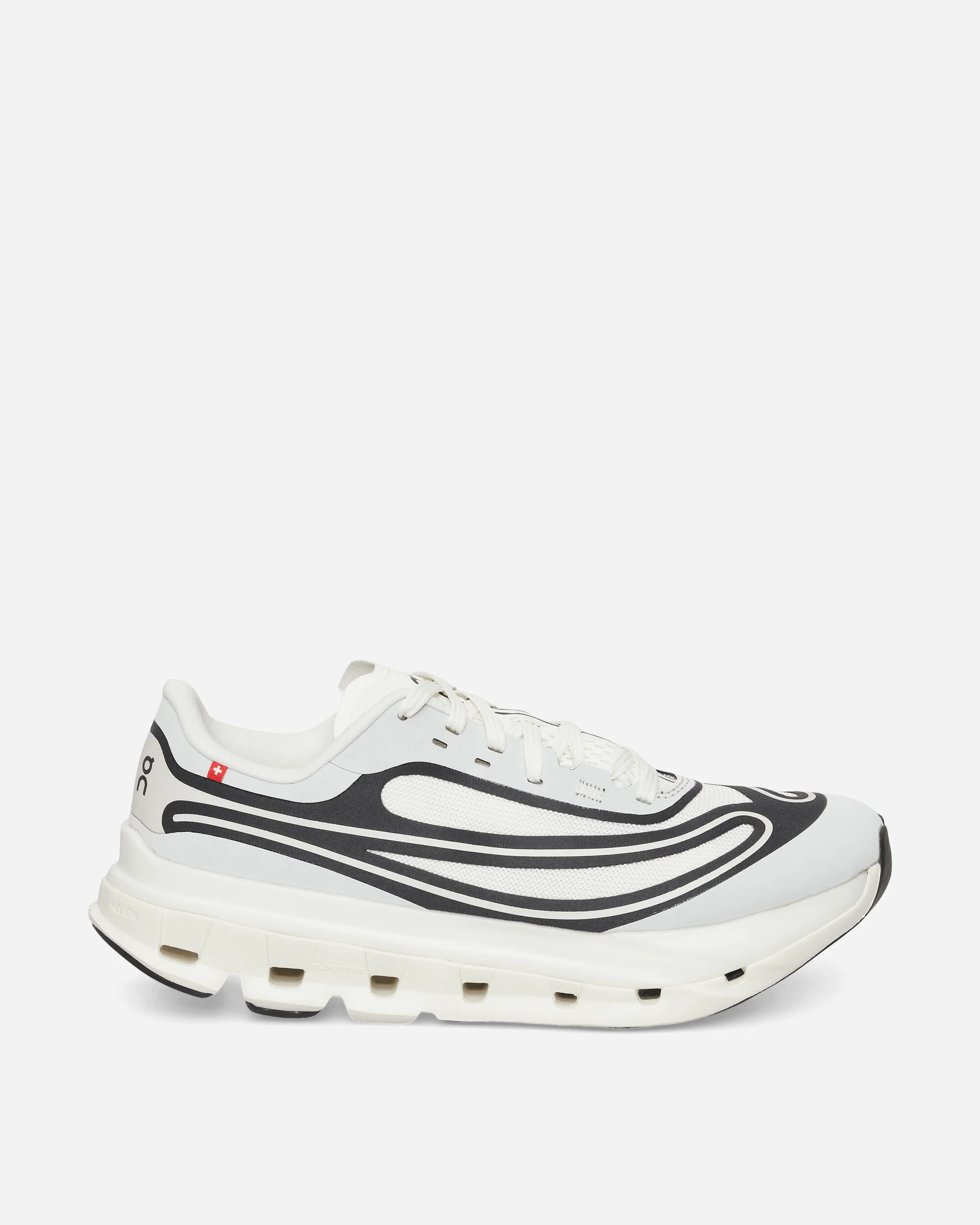 Cloudflow 5 AD Sneakers Ivory / Black