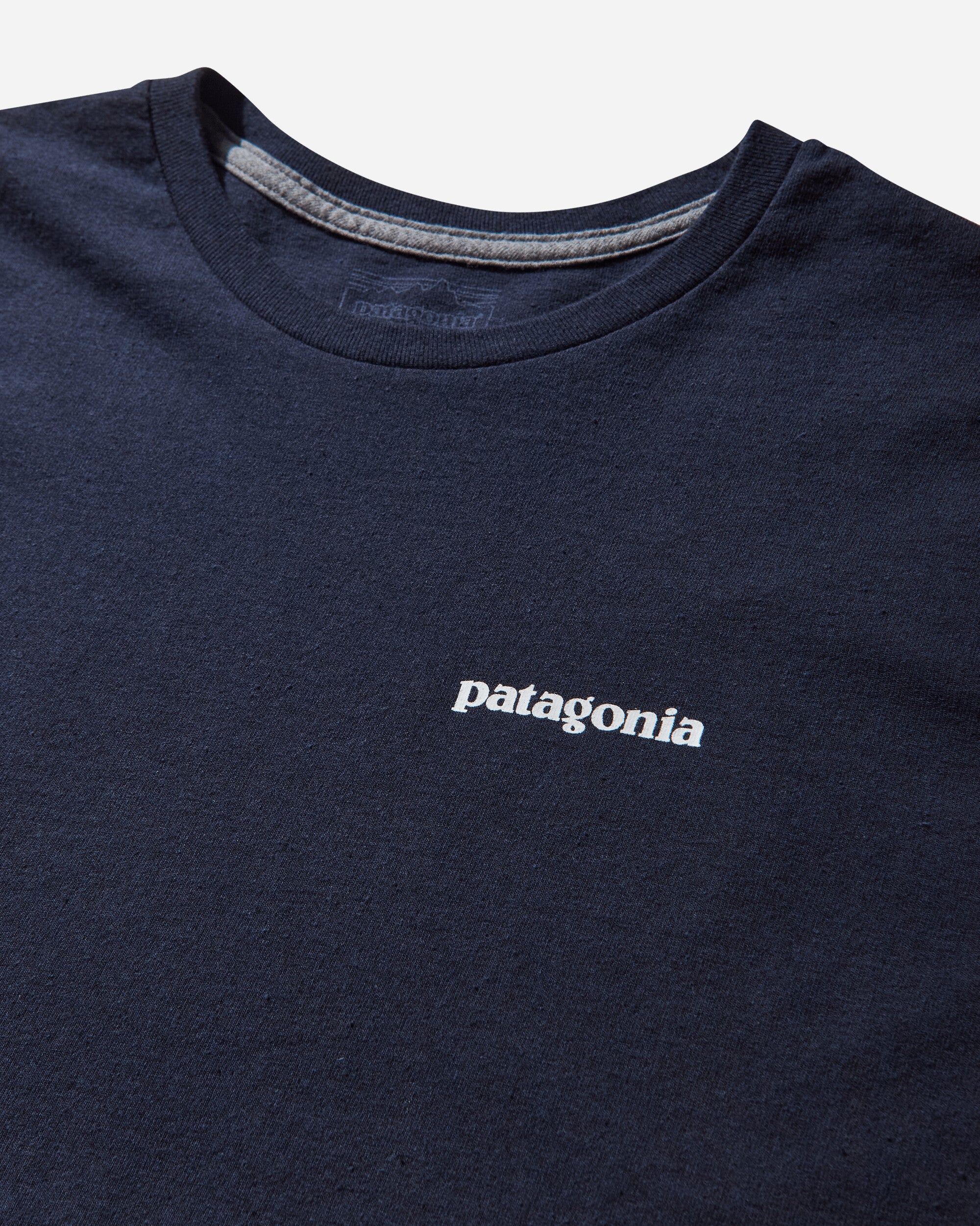 Men's P-6 Logo Responsibili T-Shirt New Navy - Image 3