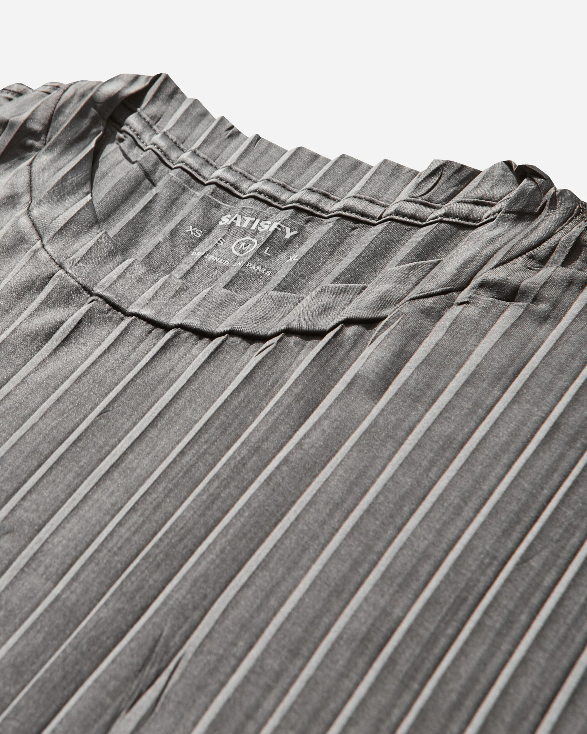 Men's AuraLite Pleated T-Shirt Mineral Graphite - Image 3
