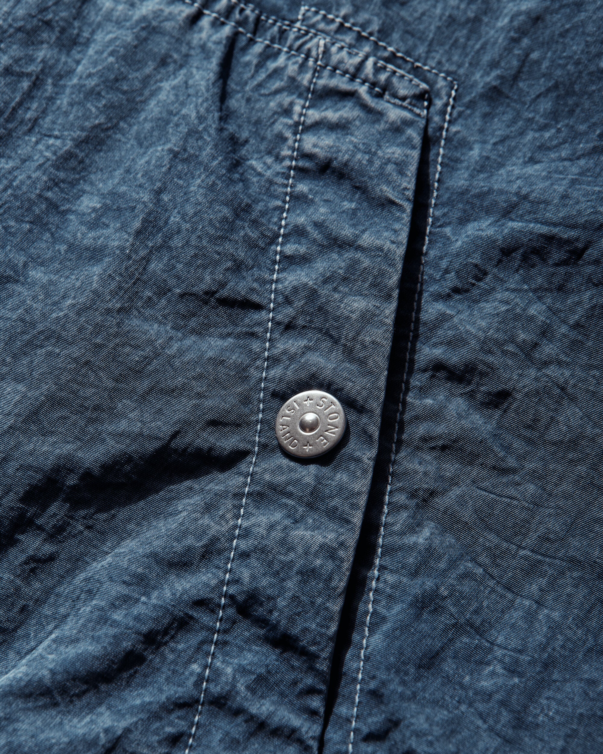 Men's Hollow Fibre Nylon Indigo-TC + Marmo Corrosion Hooded Anorak Indigo - Image 3