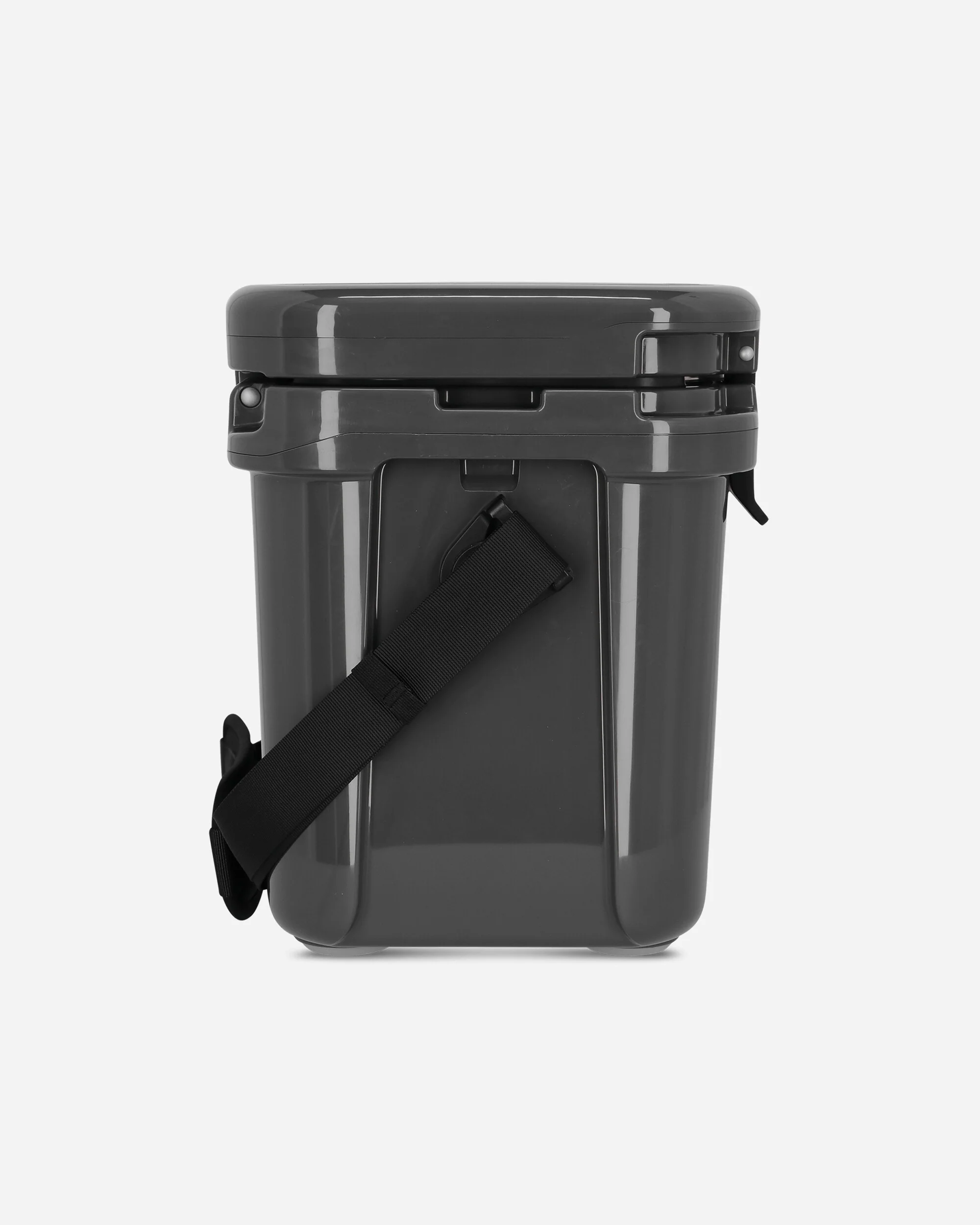 Roadie 15 Cool Box Charcoal - Image 5