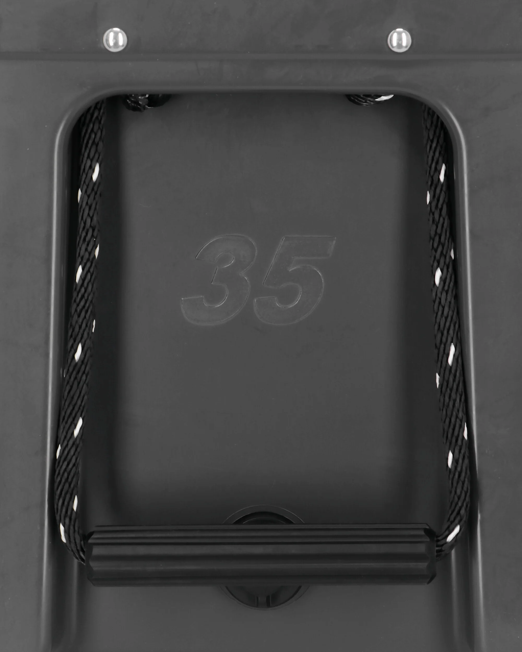 Tundra 35 Hard Cooler Charcoal - Image 9
